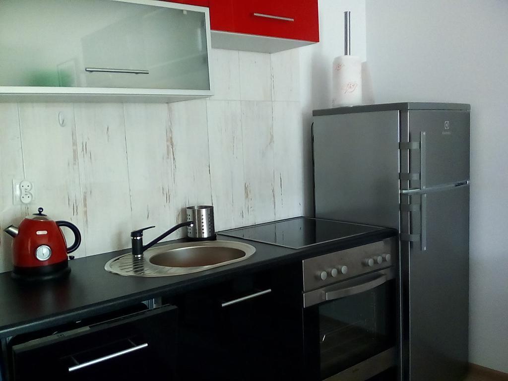 Appartamento Karmazynowy Apartament Nad Morzem Kołobrzeg Esterno foto