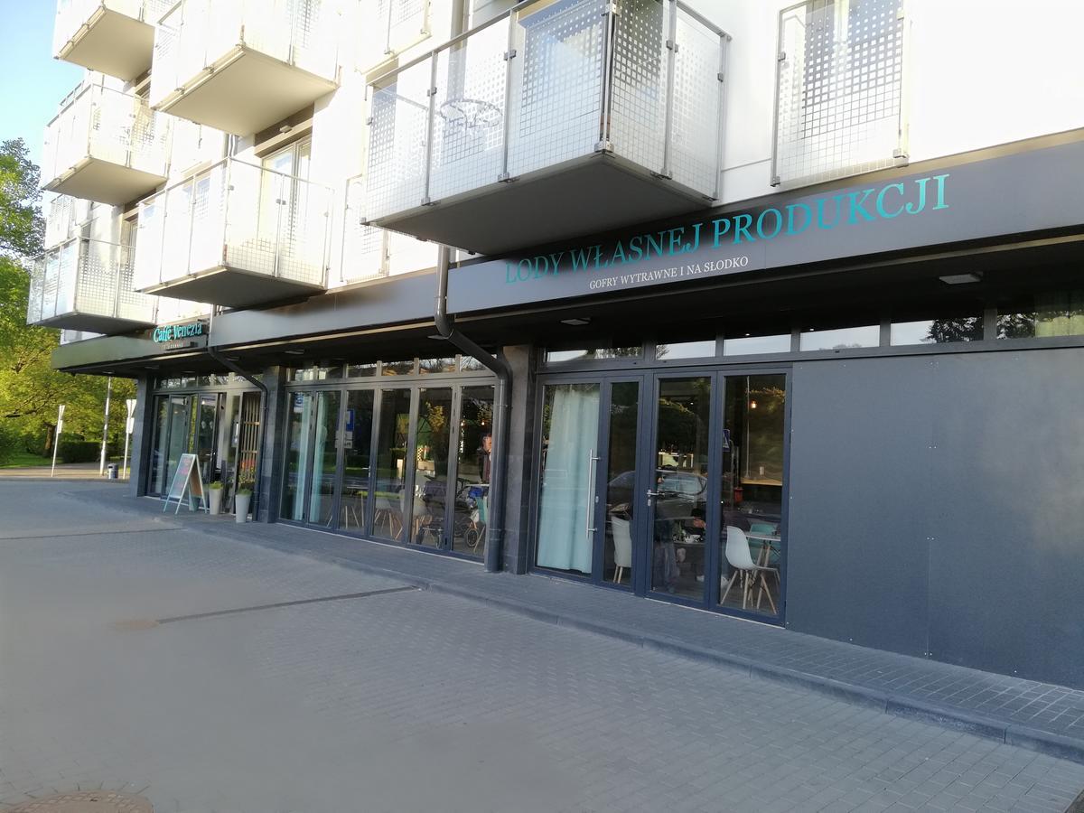Appartamento Karmazynowy Apartament Nad Morzem Kołobrzeg Esterno foto